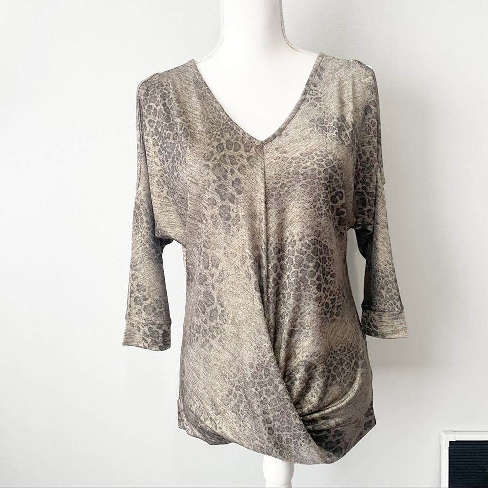 Venus metallic leopard print cold shoulder blouse knot bottom size XS